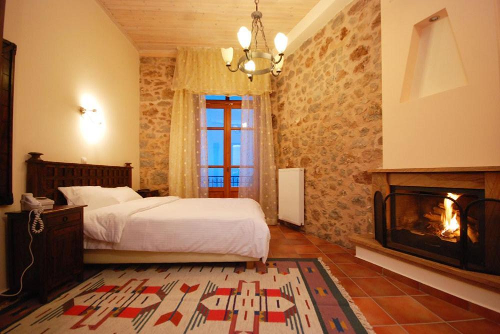 Hotel Parnassos Arachova Extérieur photo